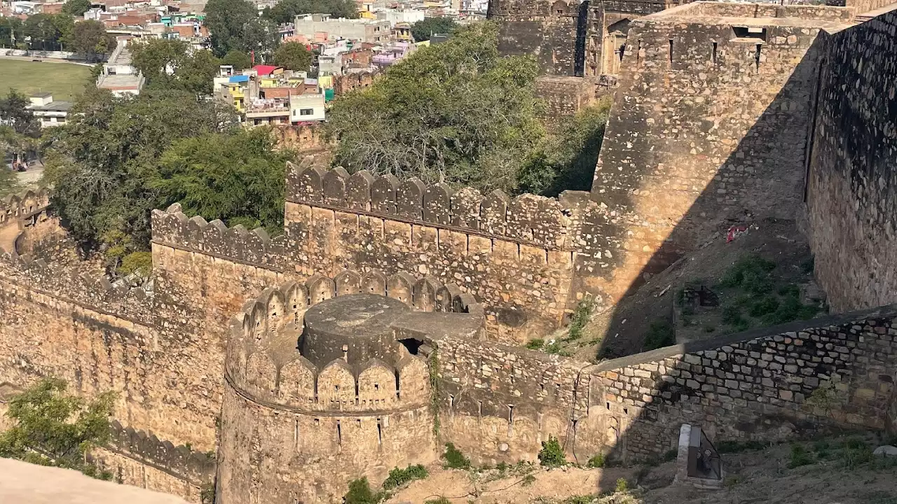 Three Layer Security jhansi ka kila